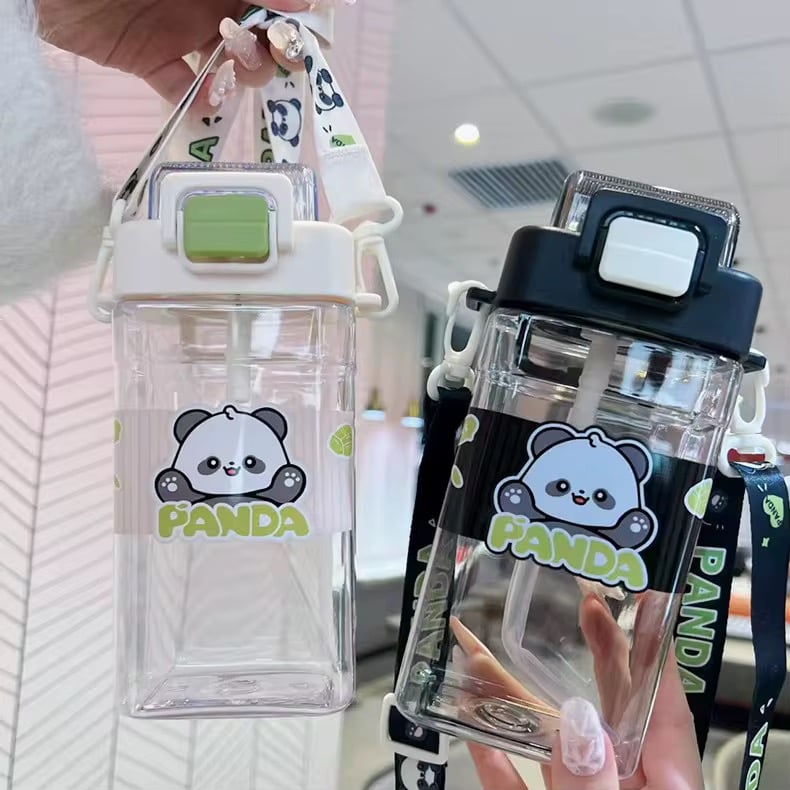 Recipient de Apă pentru Copii Panda